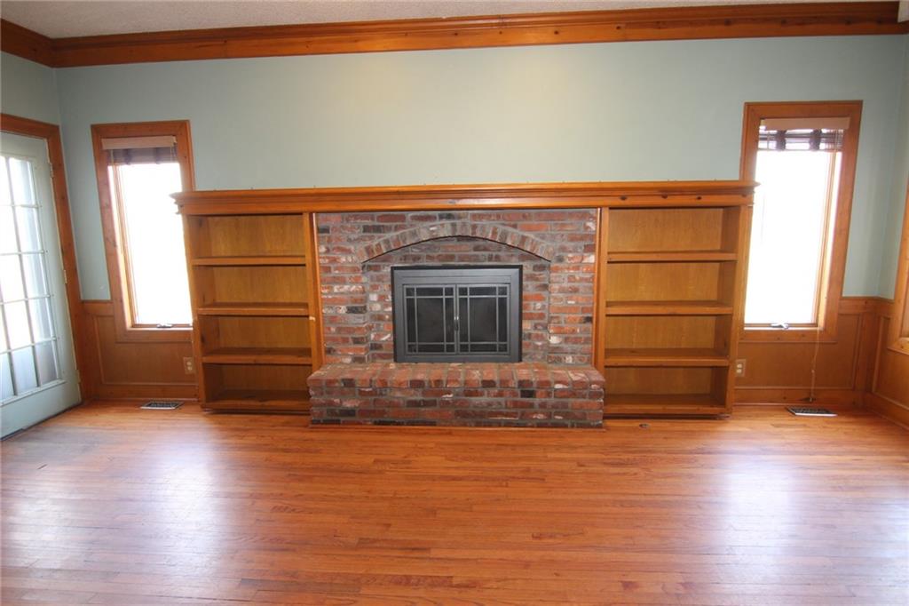 8854 W 193rd Terrace