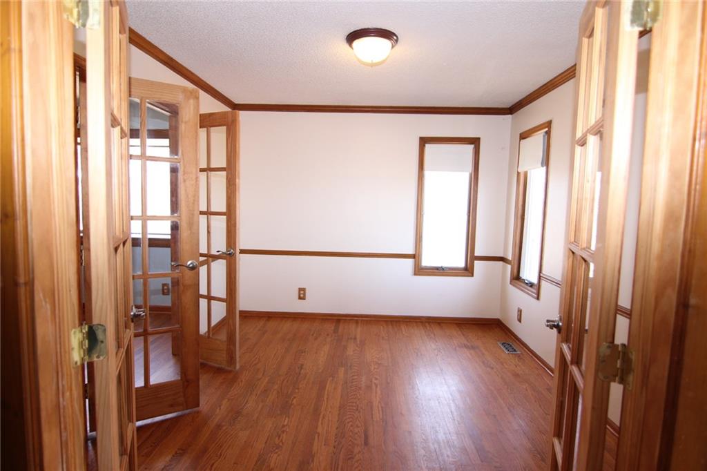 8854 W 193rd Terrace