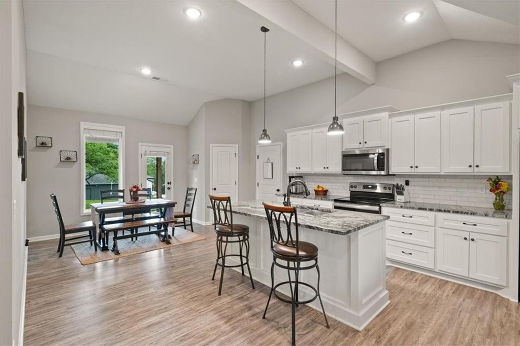 3510 NE Monterey Avenue