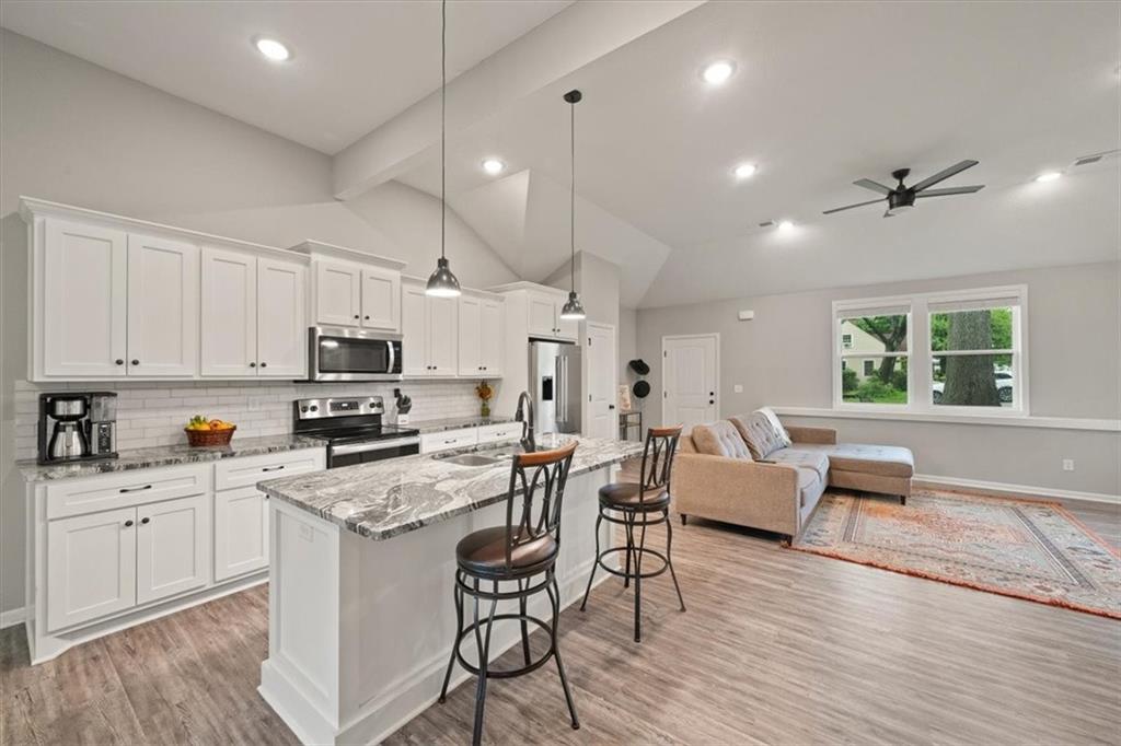 3510 NE Monterey Avenue