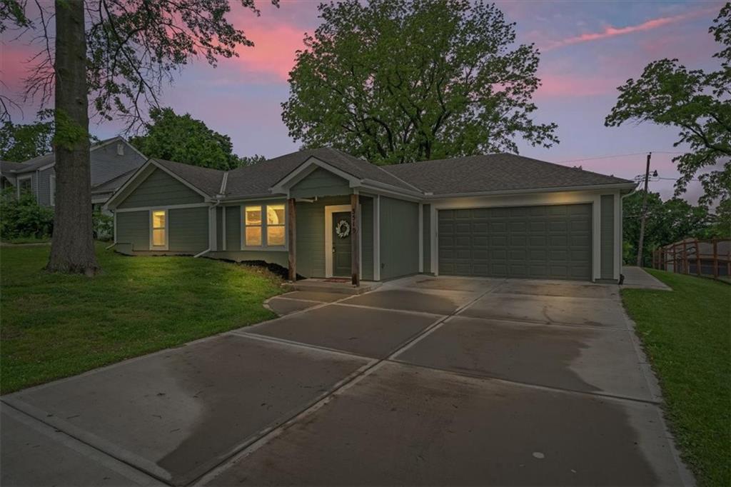 3510 NE Monterey Avenue