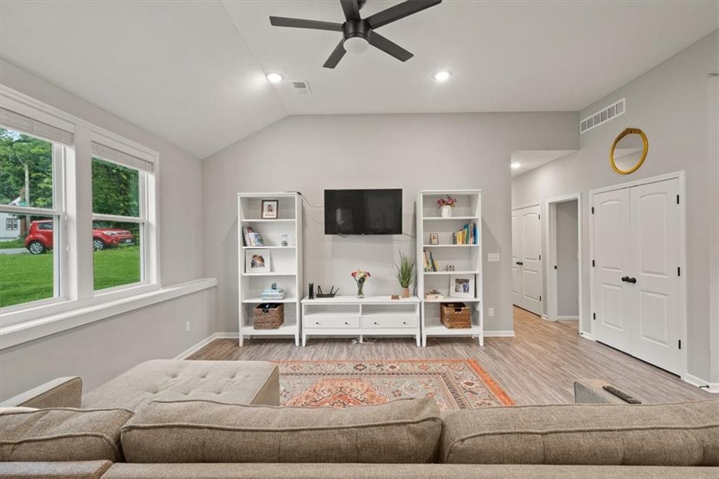 3510 NE Monterey Avenue