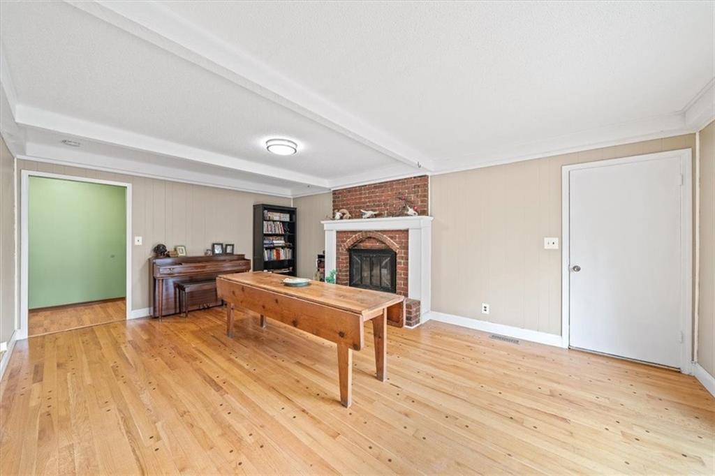 1208 SW Horizon Drive