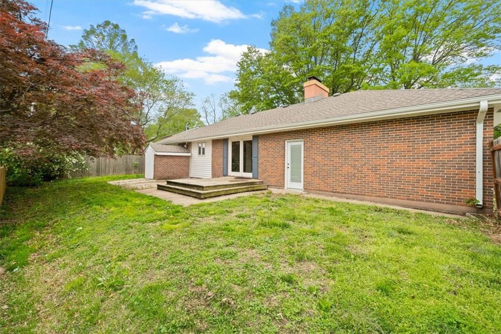 1208 SW Horizon Drive