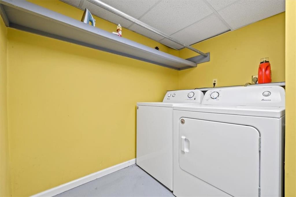 1208 SW Horizon Drive