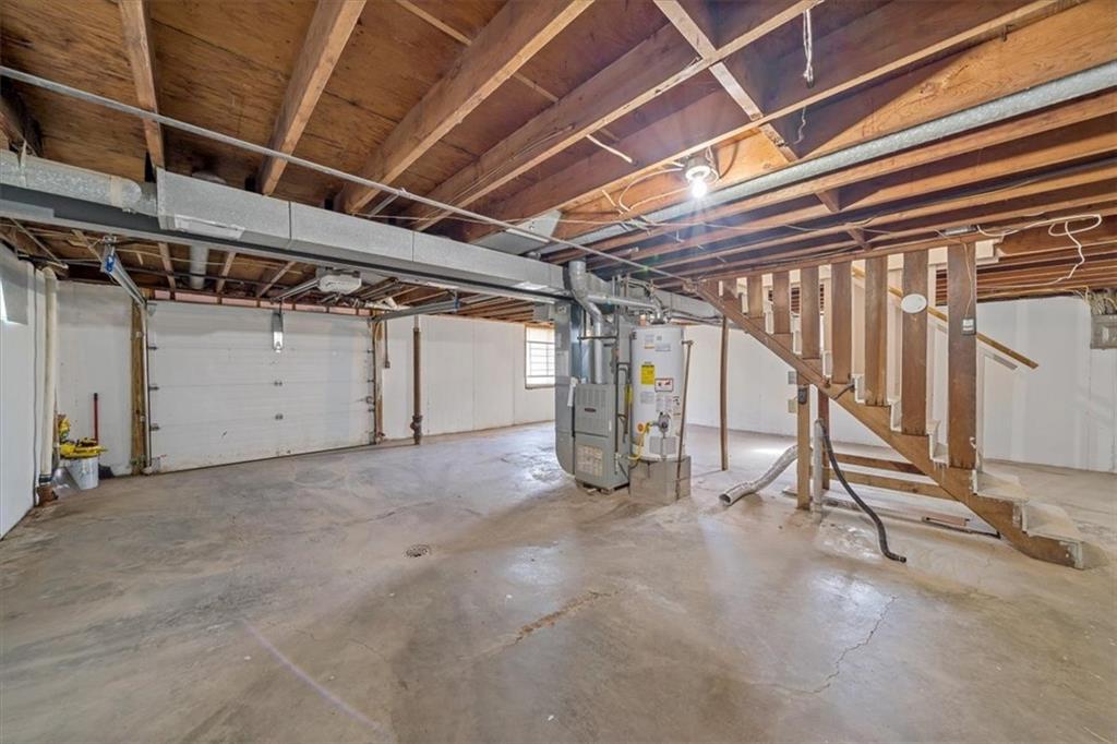 2000 E 48th Street