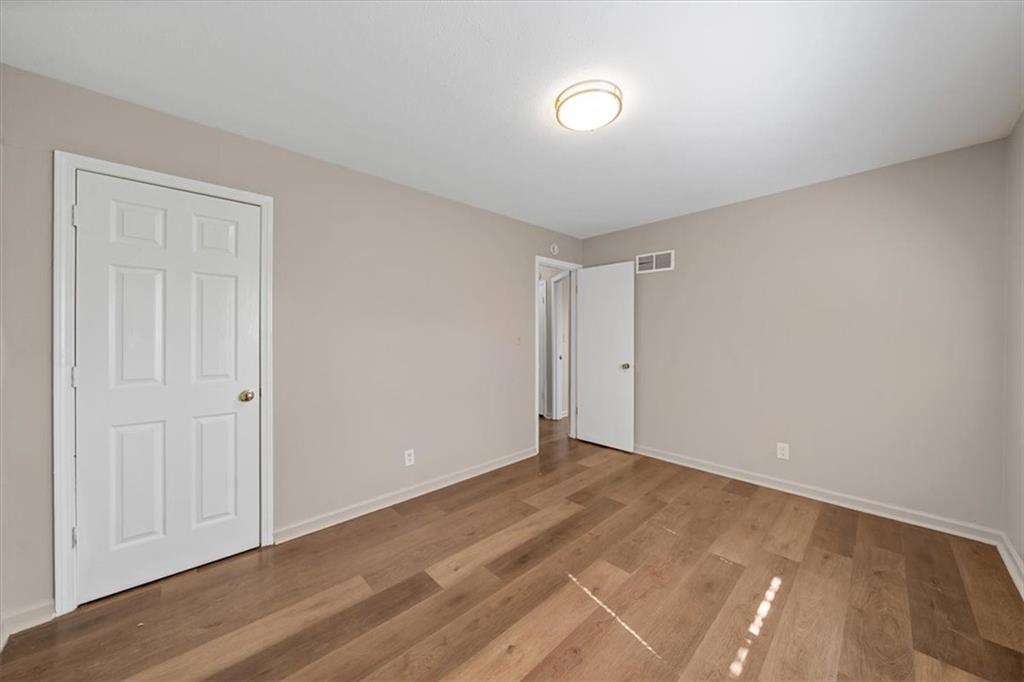 2000 E 48th Street