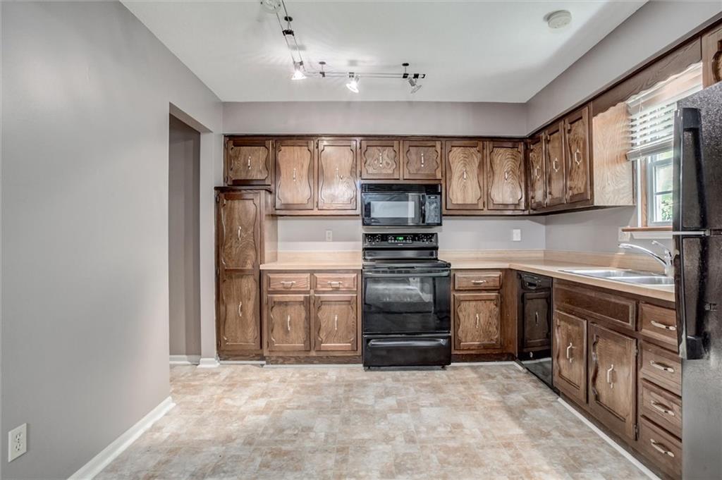 10151 W 84th Street