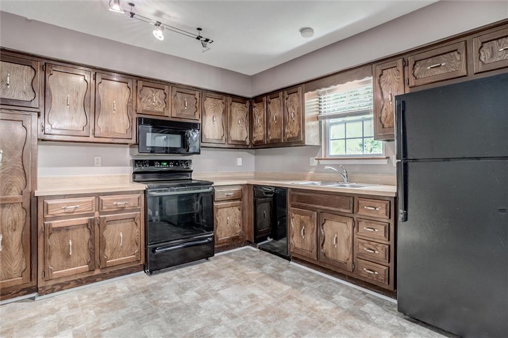 10151 W 84th Street