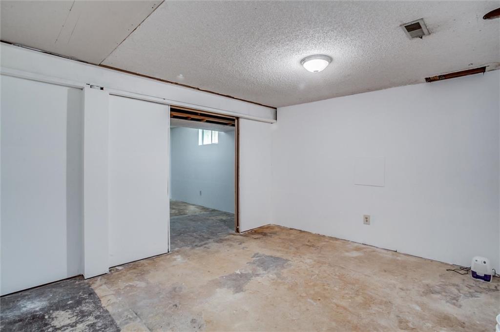 10151 W 84th Street