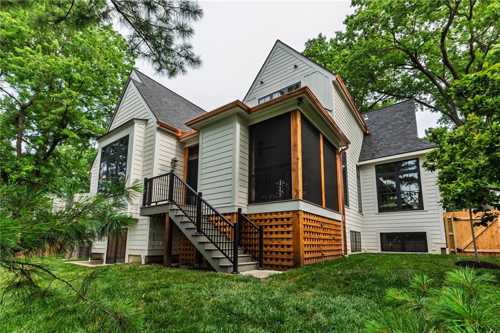 4513 W 69th Terrace