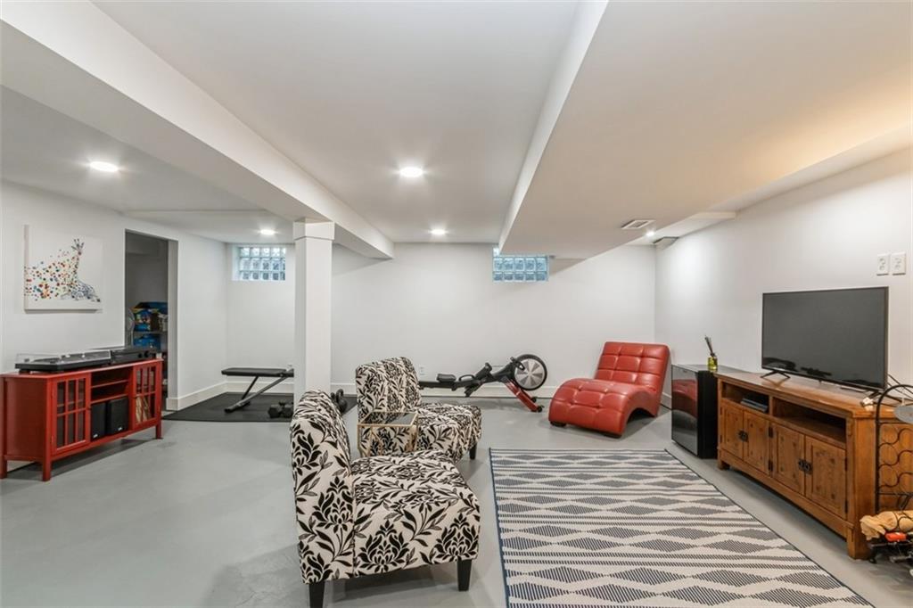 7724 Falmouth Street