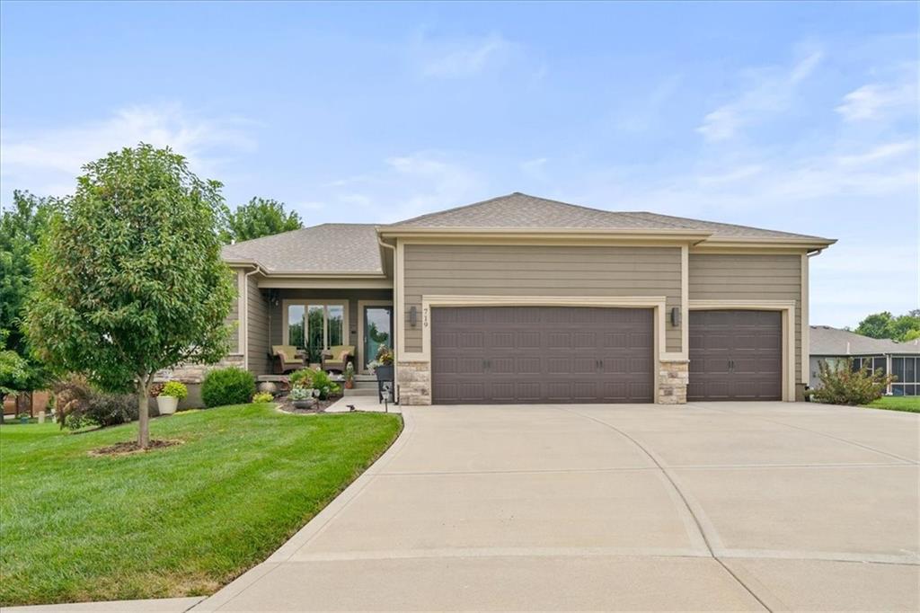 719 Foxtail Court