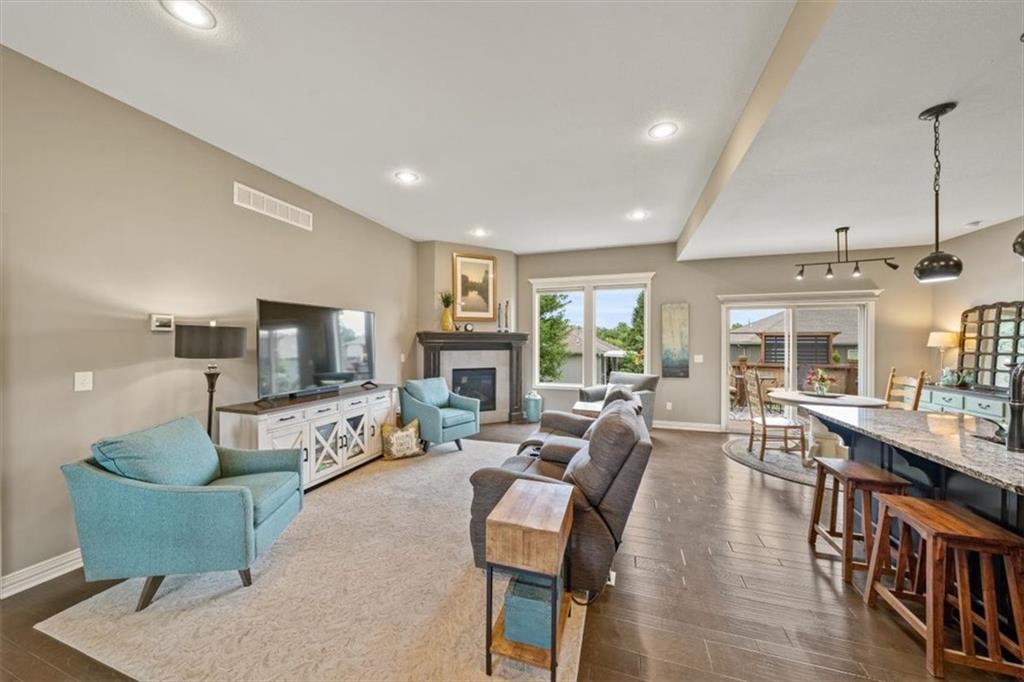 719 Foxtail Court