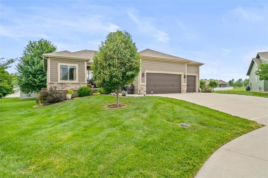 719 Foxtail Court