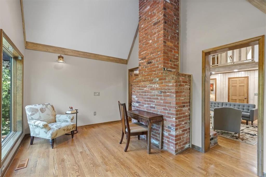 4710 Monrovia Street