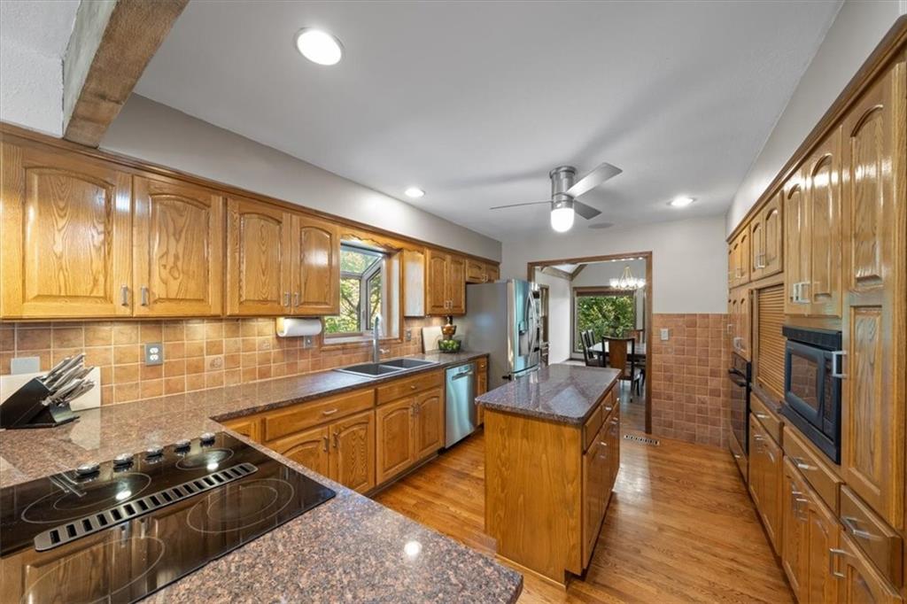 4710 Monrovia Street