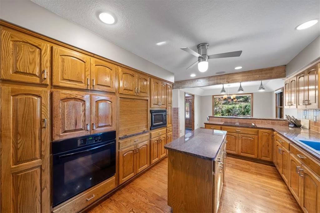 4710 Monrovia Street