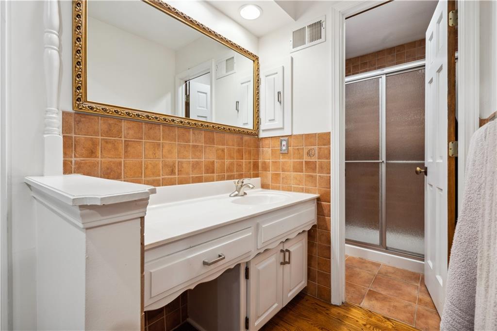 4710 Monrovia Street