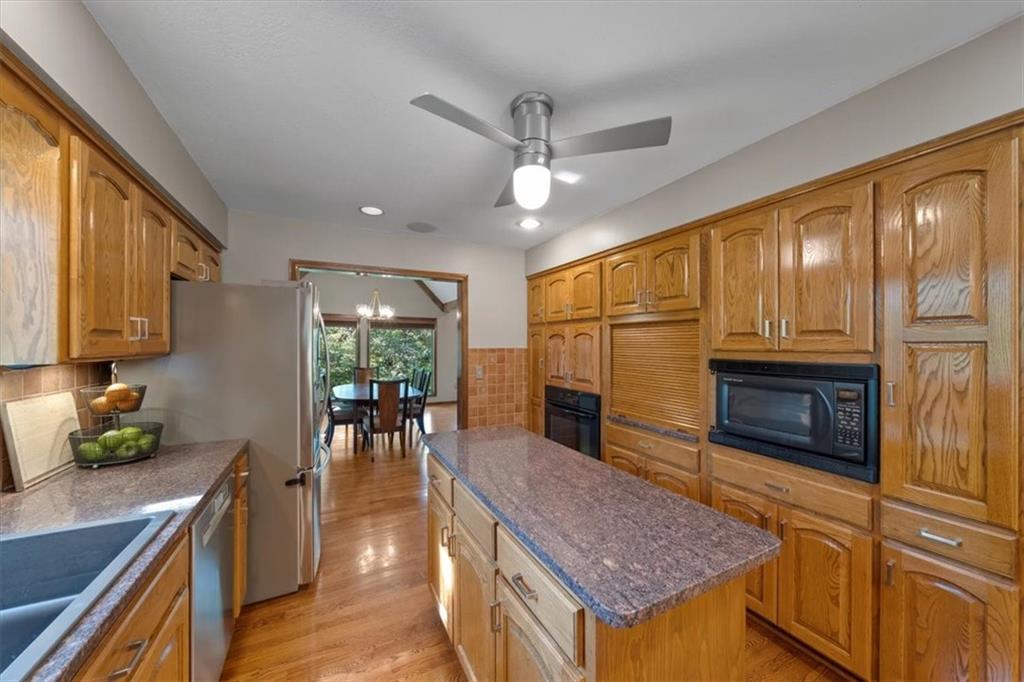 4710 Monrovia Street