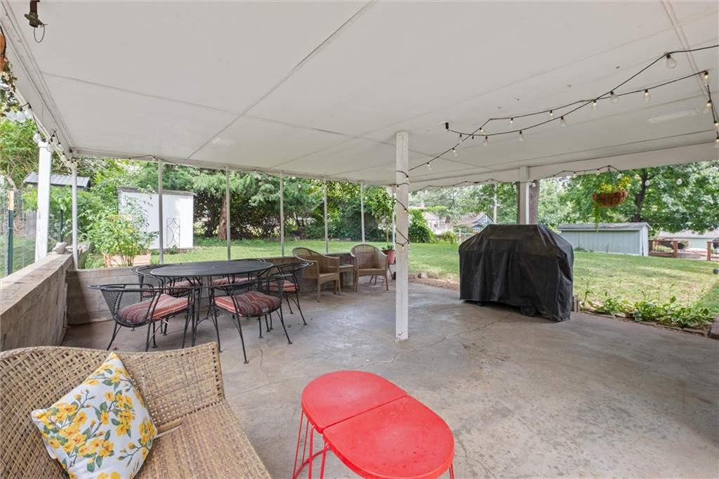 604 W 88th Street