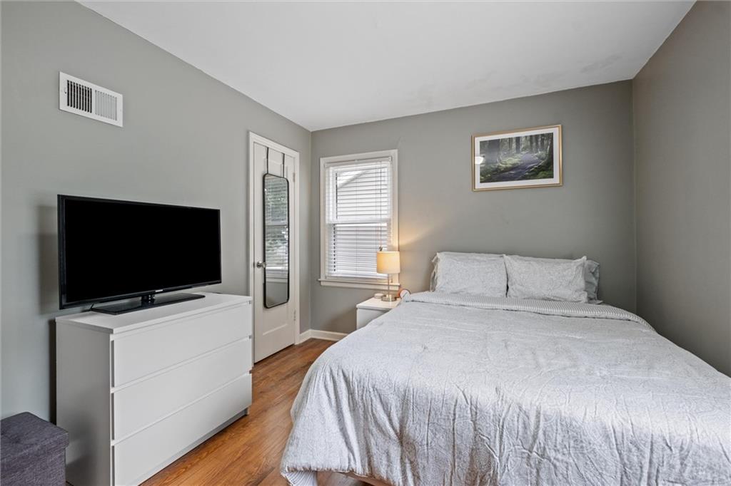 604 W 88th Street