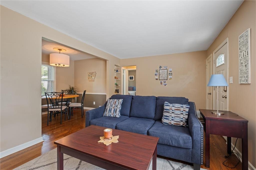 604 W 88th Street