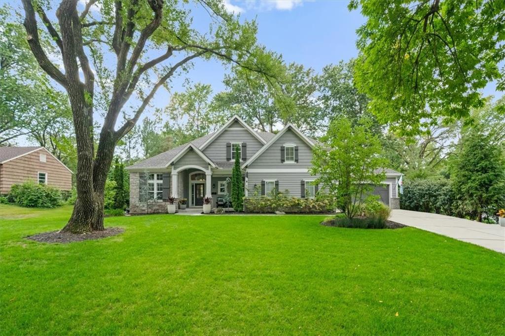8904 Cherokee Lane
