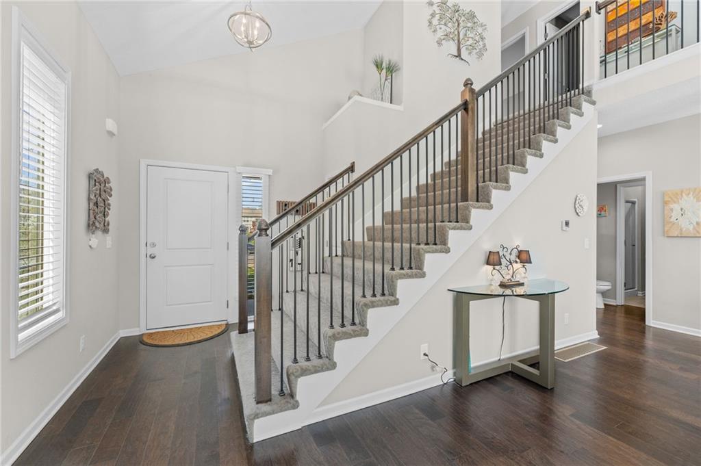1309 N 158th Terrace