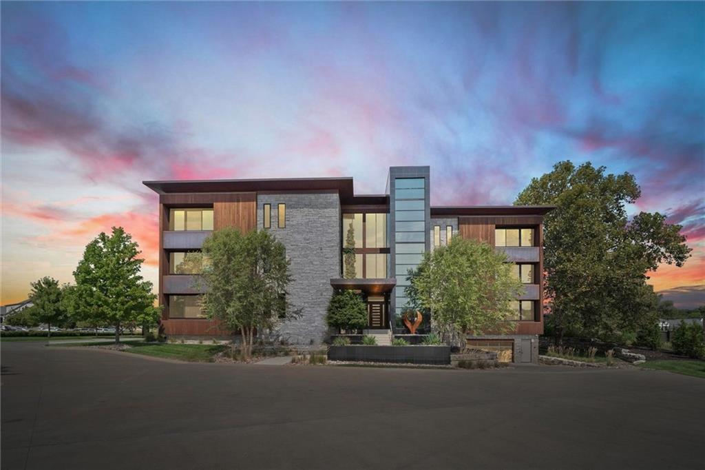 9445 Rosewood Drive Unit: 2A