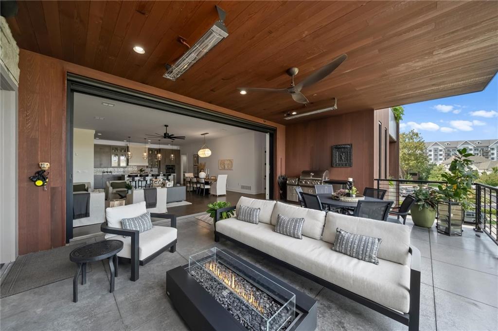 9445 Rosewood Drive Unit: 2A