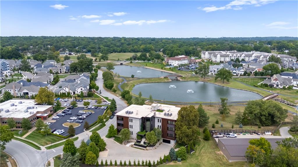 9445 Rosewood Drive Unit: 2A