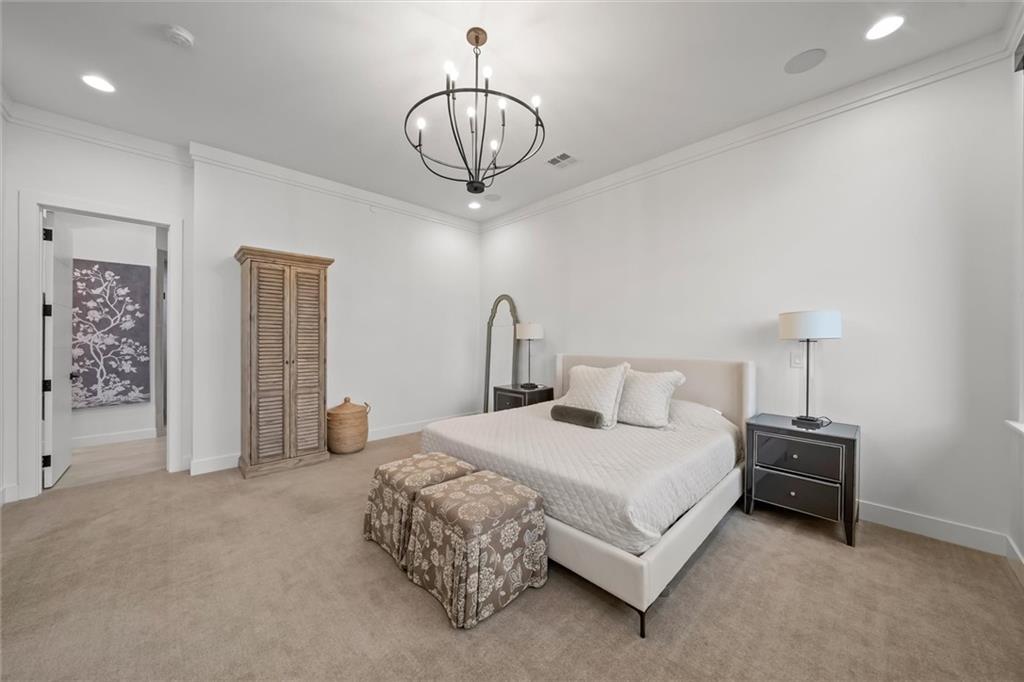 9445 Rosewood Drive Unit: 2A