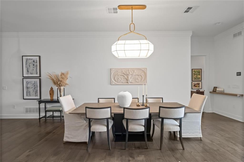 9445 Rosewood Drive Unit: 2A