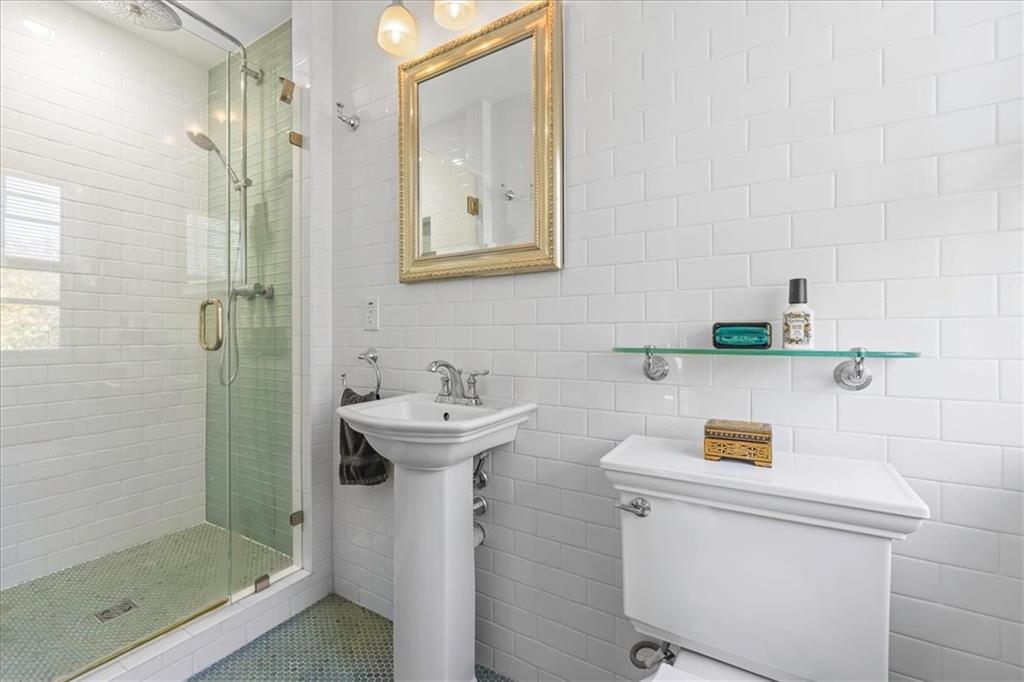 4460 Rockhill Terrace