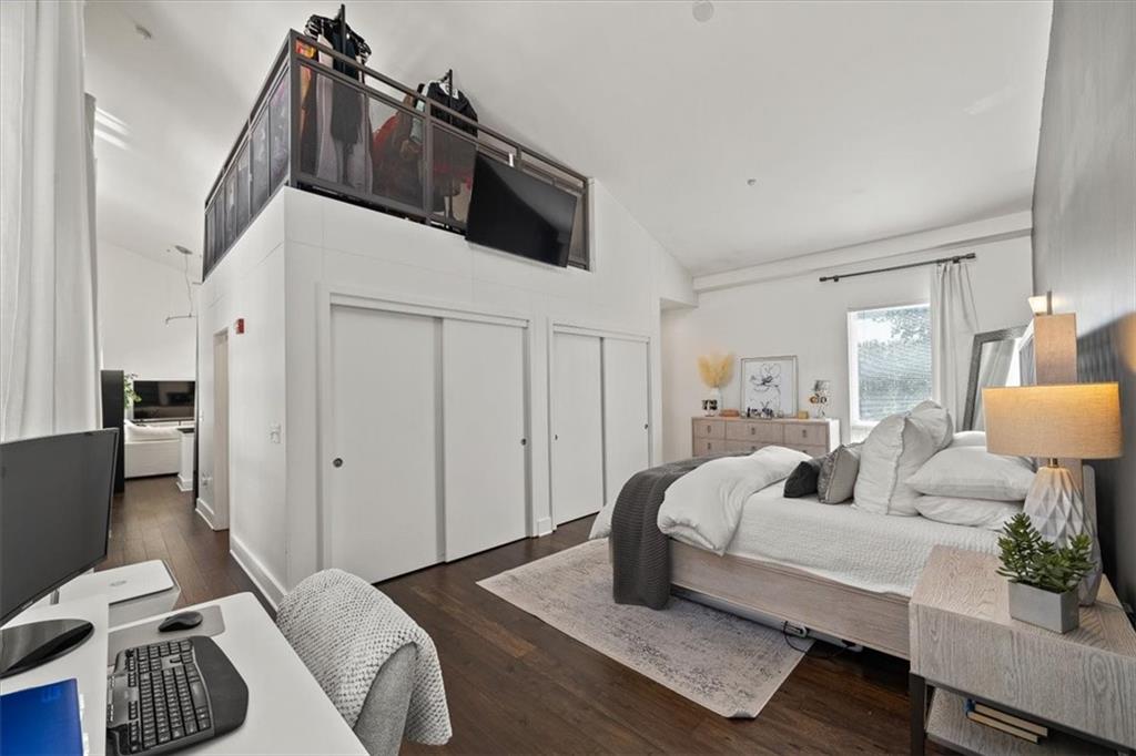 1607 Summit Street Unit: G1