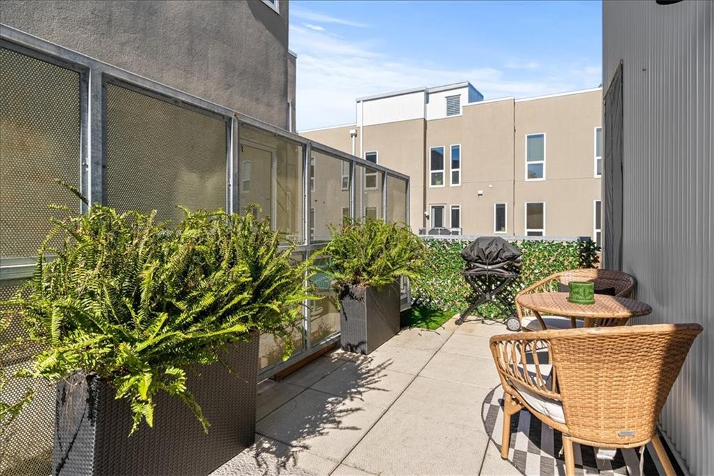 1607 Summit Street Unit: G1