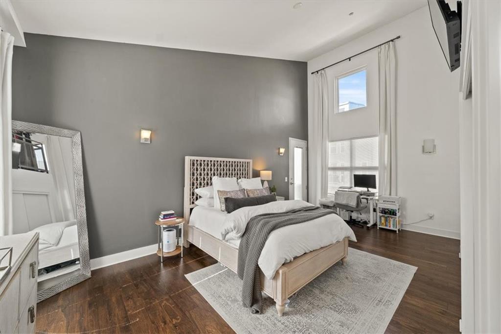 1607 Summit Street Unit: G1