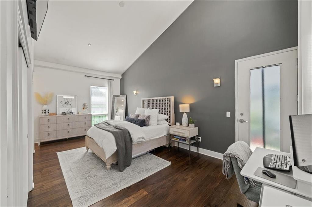 1607 Summit Street Unit: G1