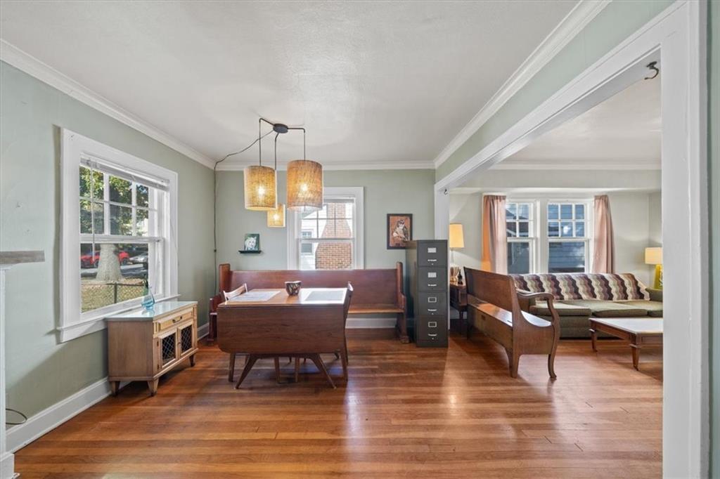 3821 Genessee Street