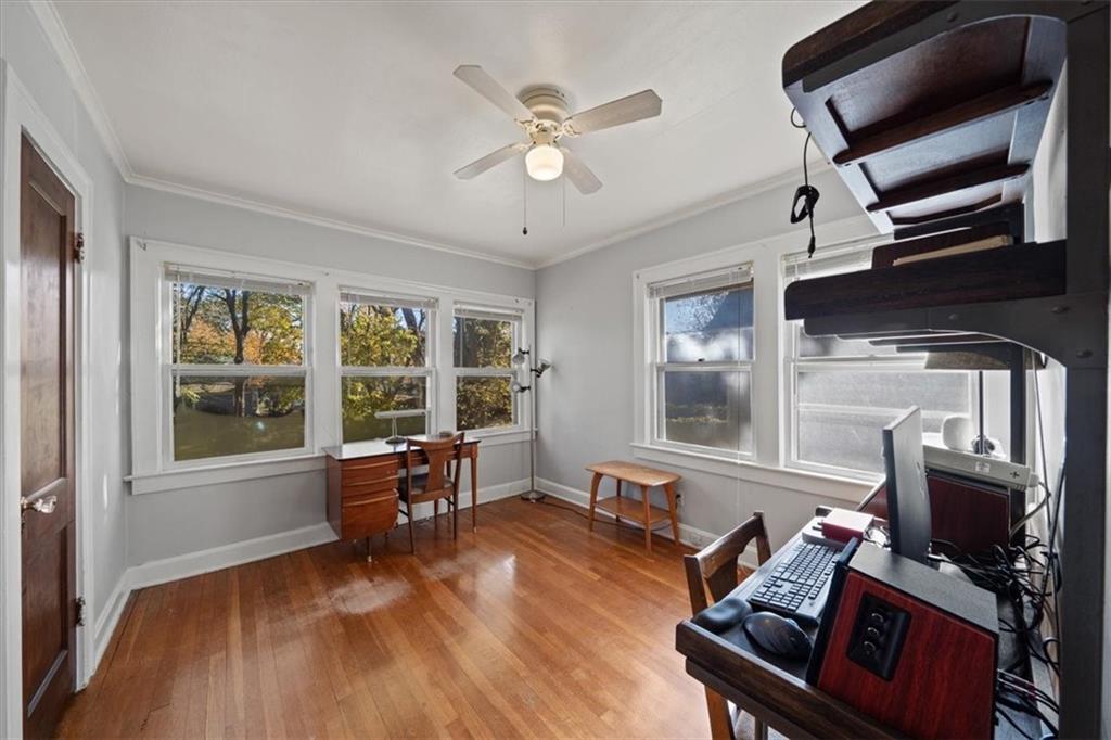 3821 Genessee Street