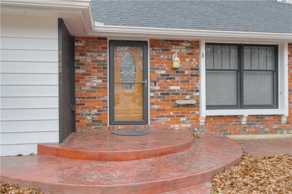 2600 Magnolia Avenue