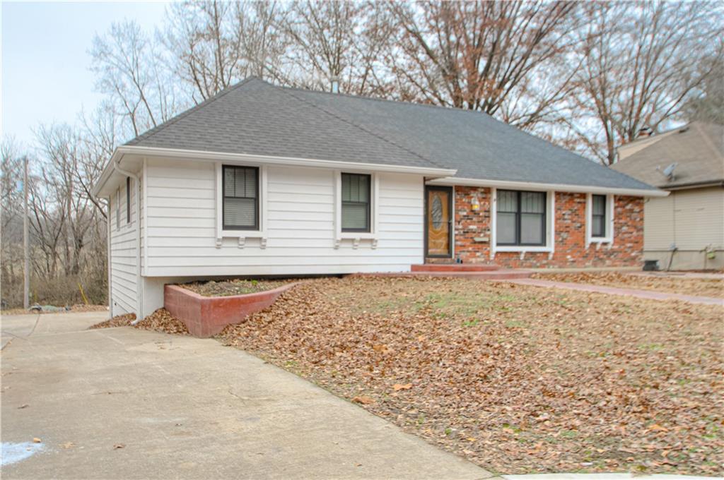 2600 Magnolia Avenue