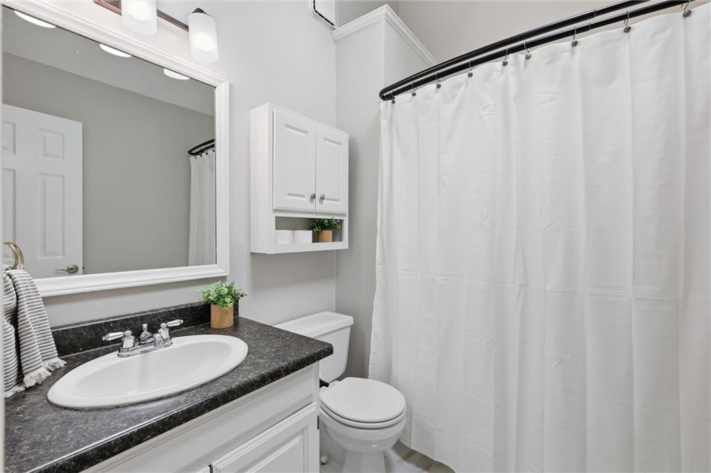 4702 Roundtree Court