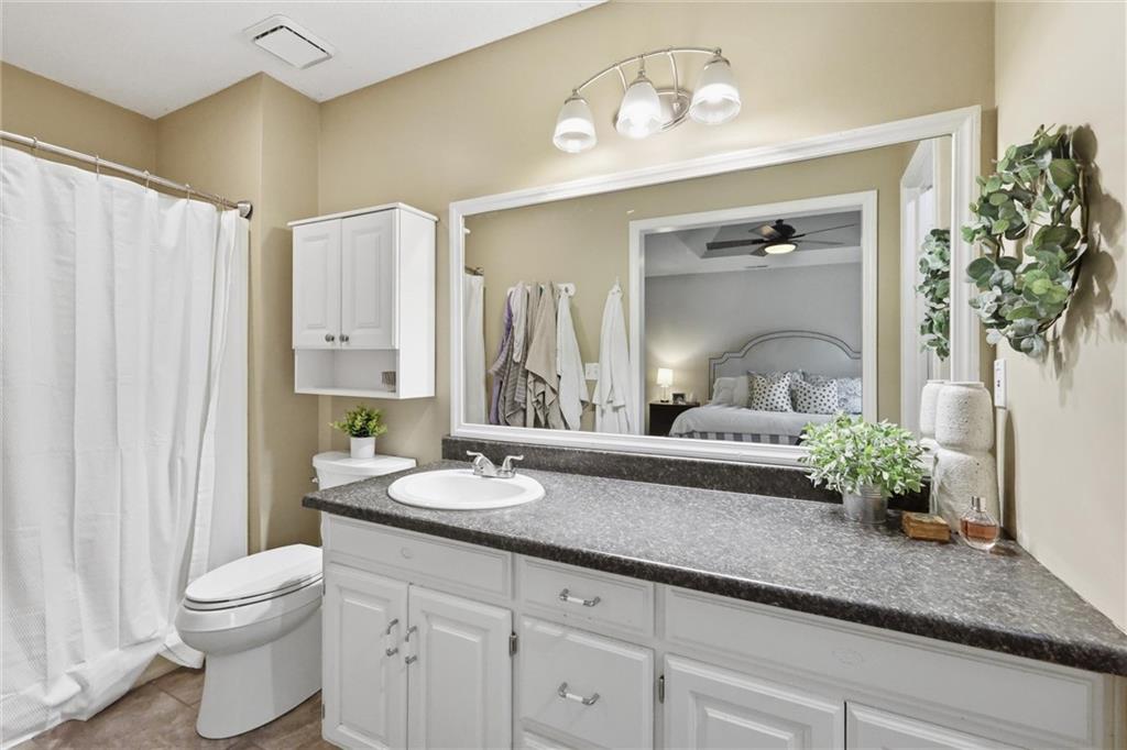 4702 Roundtree Court