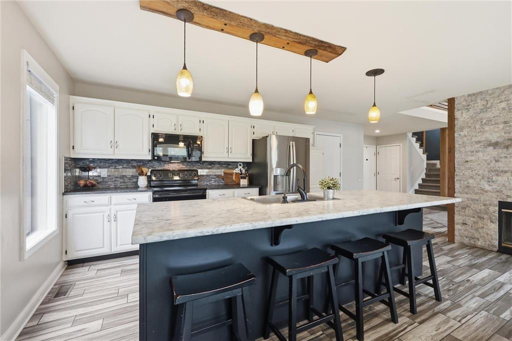 4702 Roundtree Court