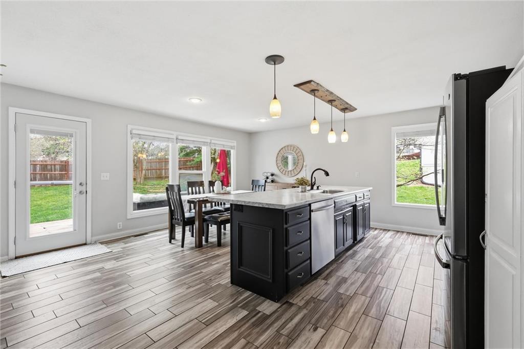 4702 Roundtree Court