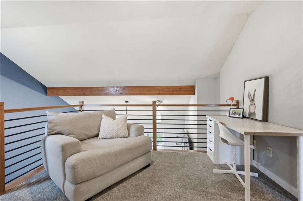 4702 Roundtree Court