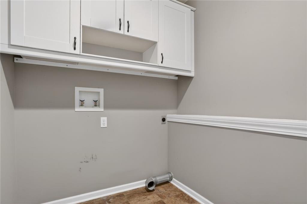 9419 W 124th Terrace