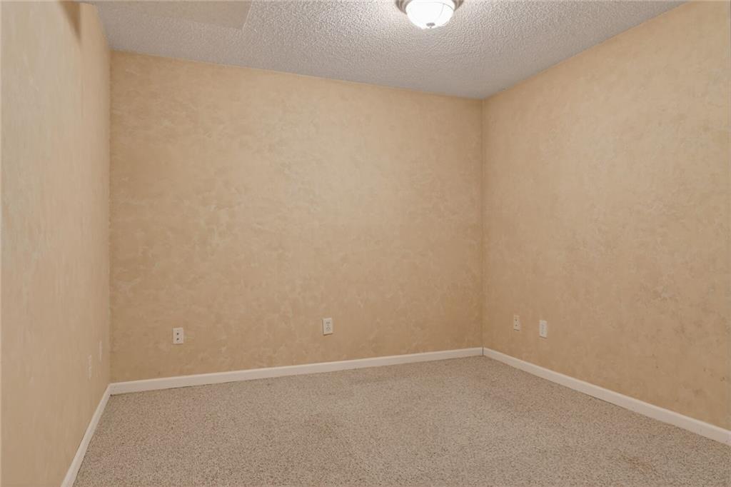 9419 W 124th Terrace